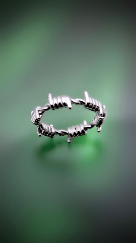 Barbed Wire Chain Ring ⛓ 100% solid 316L stainless steel 💦 Waterproof 👽 NO green skin. NO tarnish. NO rust 🖐 Sizes 6-10 available Chain Rings Aesthetic, Barbed Wire Chain, Barbed Wire Jewelry, Barbed Wire Ring, Green Skin, Barbed Wire, Wire Rings, Chain Ring, Jewelry Ideas