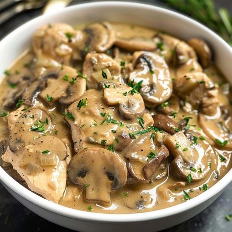 Slow Cooker Chicken And Mushrooms, Chicken And Mushroom Crockpot Recipes, Crockpot Chicken Mushroom Recipes, Crockpot Mushroom Chicken, Chicken And Mushrooms Recipes, Crockpot Chicken And Mushrooms, Slow Cooker Mushroom Chicken, Slow Cooker Chicken Mushroom, Cabana Recipes