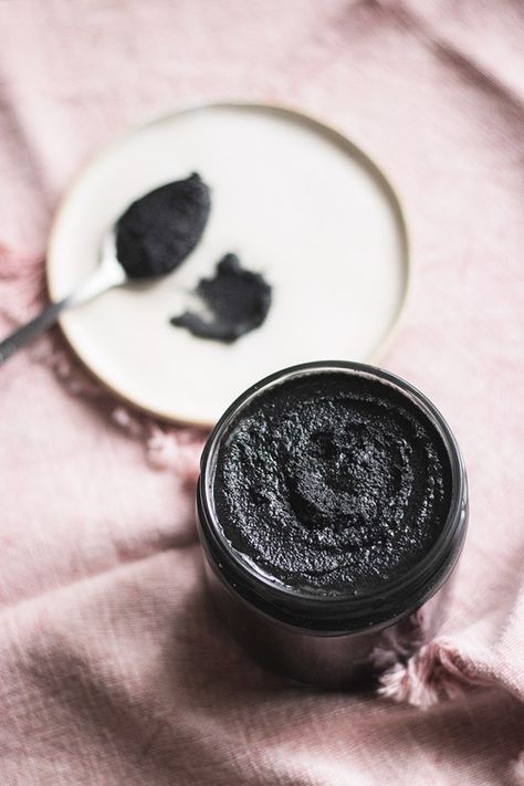 Black Sesame Paste Recipe Black Sesame Cookies Recipe, Black Sesame Recipes, Sesame Paste Recipe, Black Sesame Dessert, Sesame Recipes, Black Sesame Paste, Chia Breakfast, Sesame Paste, Sesame Cookies