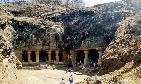 Elephanta Caves, Mumbai: How To Reach, Best Time & Tips Caves Photography, Elephanta Caves, Ajanta Ellora, Ajanta Caves, Ancient Indian Architecture, Famous Monuments, India Tour, Mumbai India, India Travel