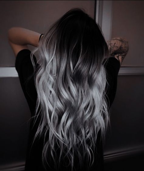 Black Hair With Grey Highlights, Black Hair With Blonde Highlights, Gray Wigs, Silver Ombre Hair, Black And Grey Hair, Balayage Straight, Gray Hair Color, Black Hair Balayage, Hair Color Underneath