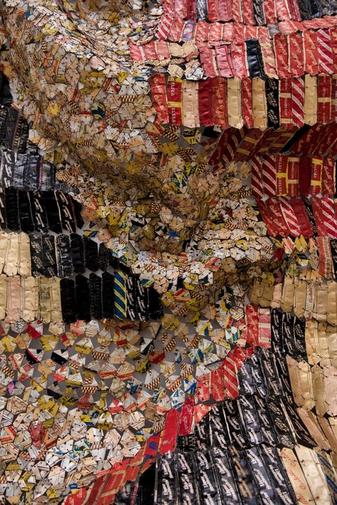 El Anatsui, Art Beat, Contemporary African Art, Sculpture Installation, Found Object, New Shows, Wood Sculpture, Pilgrimage, Fabric Art