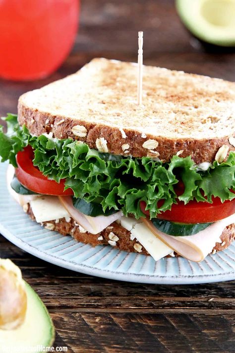 This Turkey Sandwich Recipe is one of our favorite sandwiches. The sandwich is loaded with vegetables of homegrown cucumber and tomatoes which makes it taste absolutely desirable. Pulled Turkey Sandwiches, Turkey Sandwich Thanksgiving, Smoked Turkey Sandwich, Toasted Turkey, Sandwich Recipe Videos, Sandwich Spread Recipes, Sandwich Recipes For Kids, Deli Turkey Recipes, Turkey Lunch