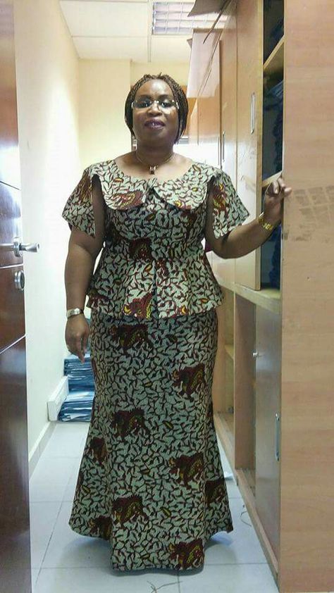 Latest Kitenge Designs For Older Women, Kitenge Designs For Older Women, Style For Older Women, Latest Ankara Skirt And Blouse, Skirt And Blouse Styles, Ankara Skirt And Blouse Styles, Kitenge Designs, Kitenge Fashion, African Attire Dresses