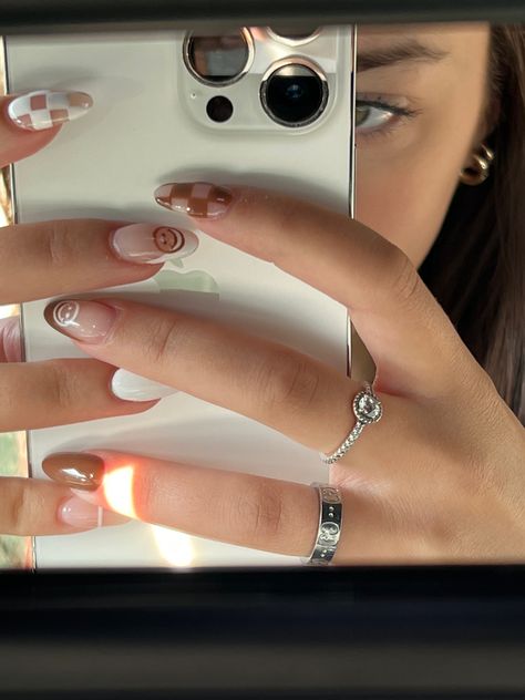 nails, acrylic nails, fake nails, brown, white, nail art, smiley face nails, rings, silver rings Nail Pics In Car, Nails In Car Pic, Brown Smiley Face Nails, Nail Mirror Selfie, How To Show Off Nails In Photos, Selfie With Nails, Nails Pictures Ideas Instagram, White Smiley Face Nails, Nail Pictures Ideas Photo Shoot