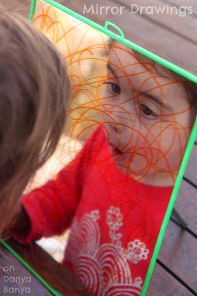 Mirror drawing with texta - easy preschooler activity Mirror Drawing, Mirror Drawings, Invitation To Play, Washable Markers, Toddler Art, Preschool Fun, My Themes, Preschool Art, Early Childhood Education