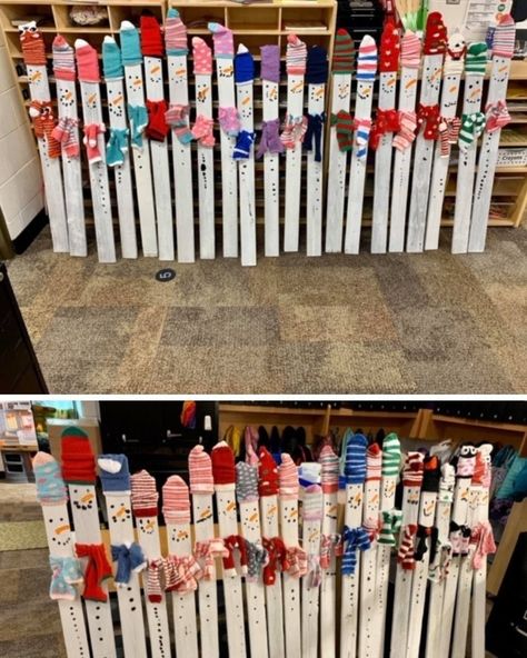 Made with old boards and socks measured to the child’s height Height Snowman Craft, Snowman Board Kids Height, Snowman Height Board, Wood Snowman, Winter Activities For Kids, Diy Snowman, Christmas Signs Wood, Christmas School, Old Christmas