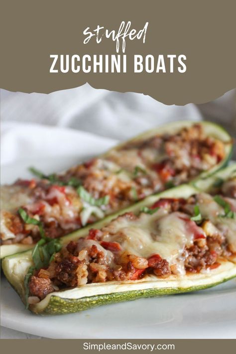 Zucchini Stuffed, Zucchini Rice, Zucchini Boat Recipes, Easy Dinners For Two, Acorn Squash Recipes, Beef And Rice, Diced Tomatoes, Meal Suggestions, Zucchini Recipes