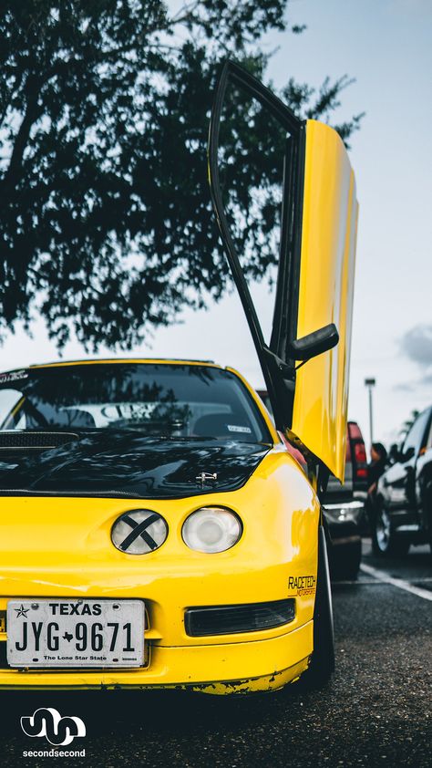 #Acura #integra #jdm #car #auto #automotive #tuner #tune #jdmnation #honda Integra Wallpaper Iphone, Acura Integra Wallpaper, Integra Wallpaper, Dc2 Integra, Yellow Cars, Integra Type R, Jdm Honda, Cars Wallpaper, Yellow Car