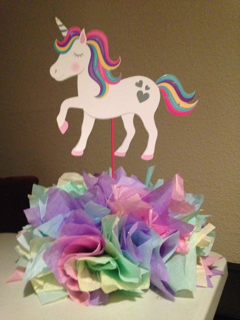 Rainbow Unicorn Centerpieces, Easy Unicorn Centerpiece Diy, Diy Unicorn Centerpiece Ideas, Unicorn Centerpiece Ideas, Rainbow Centerpiece Ideas Diy, Unicorn Party Centerpieces, Unicorn Birthday Party Centerpieces, Unicorn Centerpiece Diy, Unicorn Centerpiece Birthdays