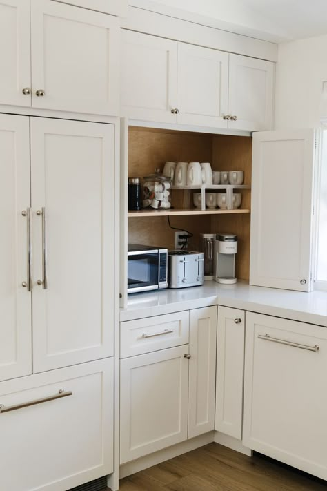 Hidden kitchen appliance garage in contemporary kithcen in Sonoma County, California. #thedendesigngroup #sonomacountyinteriordesigner #sonomacountyhome #contemporarykitchen #kitchenideas #kitchenorganization #hiddenappliances #appliancesgarage Kitchen Appliance Garage, Den Design, Appliance Garage, Barn Kitchen, Transitional Decor Living Room, Hidden Kitchen, Transitional Decor Kitchen, Kitchen Pantry Design, The Den