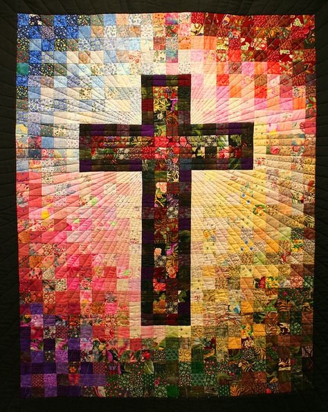 Watercolor cross -- Person making it printed the picture out then mapped the squares. It is a  beautiful cross. Watercolor Quilt, Stained Glass Quilt, Cross Quilt, Quilted Wall Hanging, Bible Cover, Log Cabin Quilts, Church Banners, Quilt Block Pattern, Christian Cross