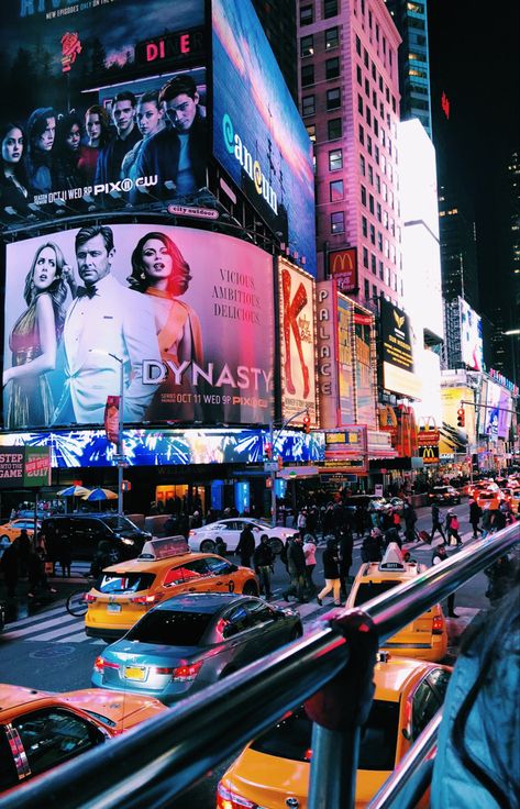 nyc times square Times Square Night, New York Dance, Times Square Ny, Nyc Taxi, Times Square New York City, New York Wallpaper, Nyc Times Square, Nyc Aesthetic, Au Pair