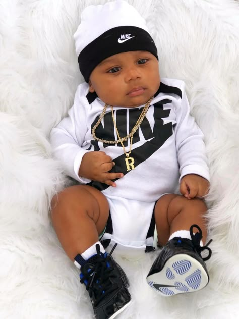 Baby Boy Outfits Swag, Black Baby Boys, Baby Boy Swag, Baby Sitting, Cute Mixed Babies, Cute Black Babies, Baby Swag