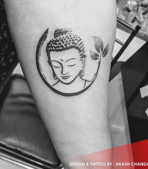 Beautifully designed this Buddha Tattoo yesterday Tattoo by : Akash Chandani Skin Machine Tattoo Studio @skinmachinetattoo Email for appointments : Small Buddha Tattoo, Buddha Face Tattoo, Yesterday Tattoo, Buddhism Tattoo, Buddha Tattoo Sleeve, Meaningful Word Tattoos, Wörter Tattoos, Tattoo Band, Karma Tattoo