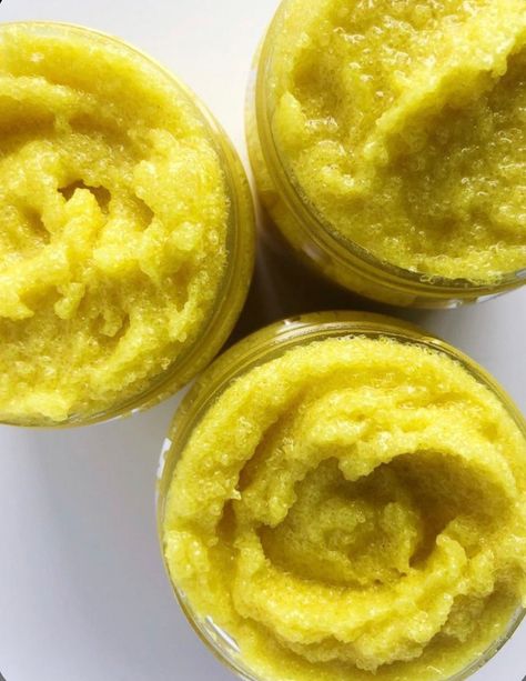 Dark Knuckles, Turmeric Scrub, Turmeric And Honey, Turmeric Vitamins, Sugar Scrub Recipe, Sugar Scrub Diy, Lighten Skin, Inner Thigh, Diy Skin Care