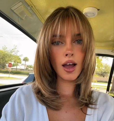 Wispy Face Framing Bangs Short Hair, Lob With Wispy Bangs, Short Hair Wispy Bangs, Wispy Bangs Short Hair, Bangs Inspo, Short Hair Cuts For Round Faces, Haircut Inspo, Haircuts For Long Hair With Layers, Medium Haircuts