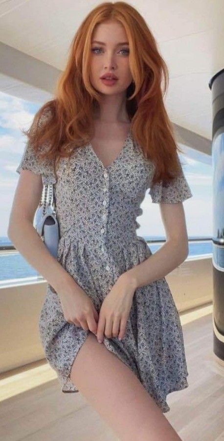 Ginger Hair Dyed, I Love Redheads, Red Hair Inspo, Red Haired Beauty, Fashion Fails, Hilarious Photos, Good And Bad, Redhead Beauty, Disco Outfit