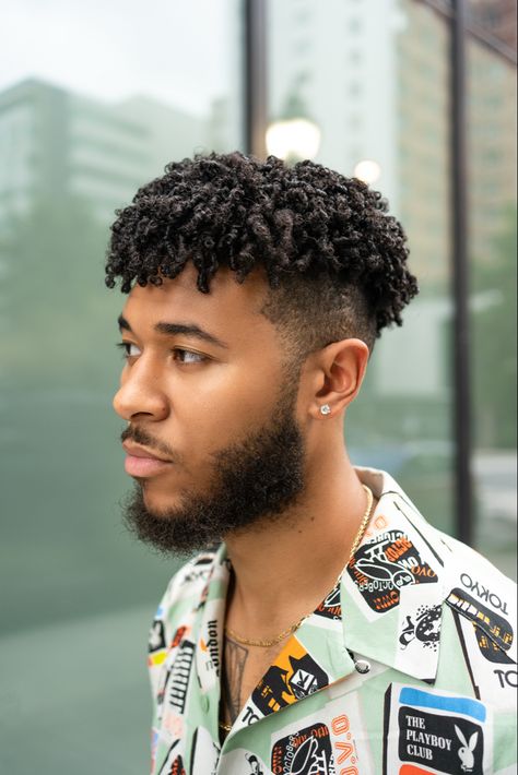 Black Male Haircuts, Taper Fade Black, Mid Taper Fade, Black Hair Fade, Mid Taper, Male Haircuts, Short Hair Twist Styles, Curly Hair Fade, Dread Head