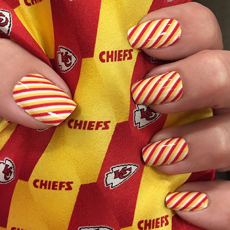 Kansas City Chiefs Nails, Chiefs Nails, Football Nail Designs, Football Nail Art, Express Nails, Sports Nails, Football Nails, City Nails, Kansas City Chiefs Football