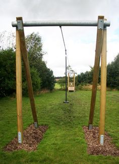 Diy Zipline, Kids Zipline, Kids Play Yard, Zip Line Backyard, Outdoor Kids Play Area, Kids Play Equipment, Challenge Course, Family Backyard, Flying Fox