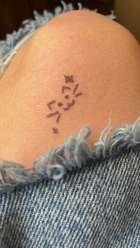 Sick N Poke Tattoo, Stick And Poke Inspo Small, Hello Kitty Stick N Poke, Simple Tattoos Alt, Stick And Poke Tattoo Leg, Stick Amd Poke Idea, Anime Stick And Poke Tattoo, Anime Stick N Poke, Stick And Poke Tattoo Designs