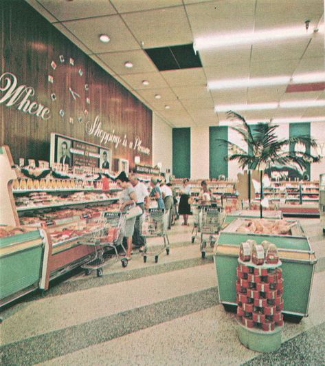 Supermarket In 1960s Juke Box, Image Swag, Old Florida, Grocery Stores, Retro Pop, Vintage Memory, Vintage Florida, Vintage Life, Teen Vogue