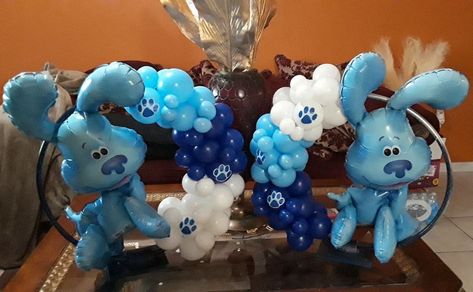 Blues Clues Centerpieces Diy, Blues Clues Centerpieces, Blue Clues, Blue's Clues Birthday Party, Clue Party, 2nd Birthday Party For Girl, Event Decorating, Baby Shower Deco, First Birthday Party Decorations