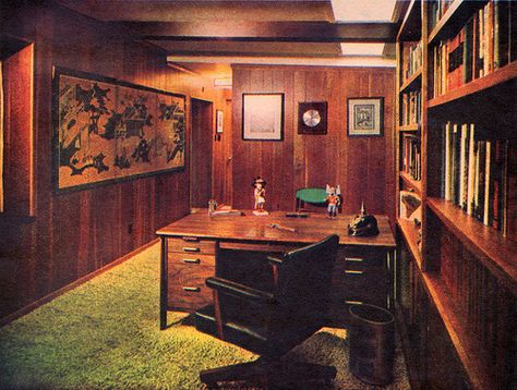 modern study room 1960...oh I am soooo claustrophobic just looking at this. 1960s Office Interior, 70s Aesthetic Home Office, Vintage Office Aesthetic, Mid Century Office Ideas, 1940s Office, Princess Irulan, 1960s Office, Modern Study Rooms, 50s House