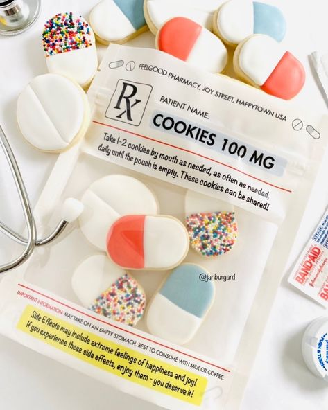 Pharmd Graduation Party, Doctor Cookies, Emergency Nurses Week, Pharmd Graduation, Health Cookies, Pharmacy Art, Doctor Party, Nurse Cookies, Graduate Party