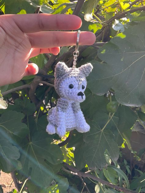 Crochet Wolf Keychain, Crochet Husky Pattern Free, Husky Crochet Pattern Free, Crochet Husky Pattern, Husky Crochet Pattern, Husky Amigurumi, Crochet Husky, Wolf Crochet, Handwork Ideas