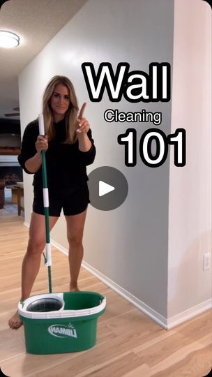 Best Baseboard Cleaner, Cleaning Walls With Spin Mop Recipe, Wall Cleaner For Painted Walls, Cleaning Walls With Spin Mop, Wall Cleaning Hacks, Light Colored Walls, Baseboard Cleaner, Clean Walls, Cleaning White Walls