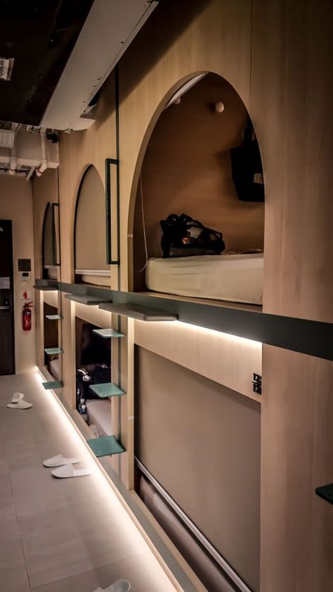 capsule hotel pods in Singapore Sleeping Capsule Design, Sleeping Capsule, Capsule Hotel Japan, Asia Bucket List, Hotel In Tokyo, Kids Bedroom Makeover, Hostels Design, Capsule Hotel, Youth Hostel