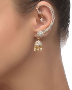 Indian ear cuff with jumki. Diamond Earrings Design, Indian Jewellery Design Earrings, Antique Jewelry Indian, Custom Jewelry Ideas, Gold Bride Jewelry, Cuff Jewelry, Bangles Jewelry Designs, Ear Cuff Earings, Gold Jewelry Simple