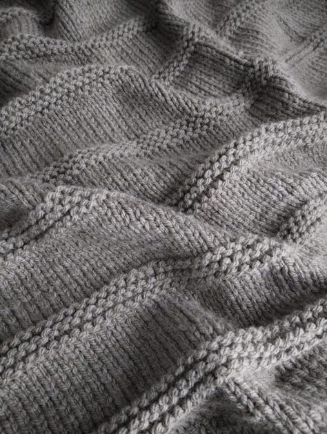 Easy Knit Blanket Pattern, Knit Afghan Patterns Free, 10 Stitch Blanket, Knitted Throw Patterns, Knit Throw Blanket Pattern, Easy Blanket Knitting Patterns, Knitting Projects Blanket, Easy Knit Blanket, Knit Blanket Pattern