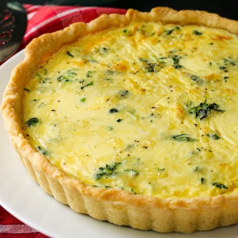 Quiche Florentine Recipe, Easy Postpartum Meals, Eggs Florentine Recipe, Egg Florentine, Quiche Florentine, Custard Baked, Pregnancy Freezer Meals, Postpartum Meals, Florentines Recipe