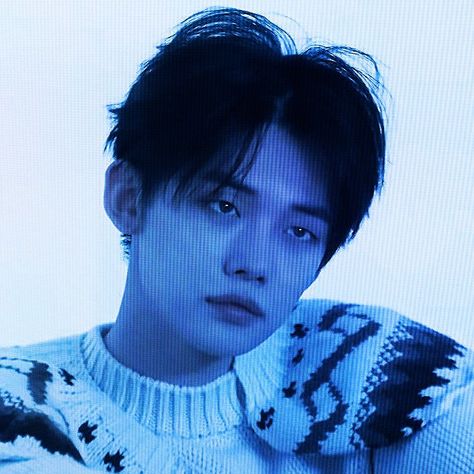 Txt Widget Blue, Blue Yeonjun Icon, Dark Blue Kpop Icons, Blue Asthetics Icons, Txt Blue Aesthetic, Blue Yeonjun, Blue Kpop Icons, Kpop Blue Aesthetic, Blue Aesthetic Kpop