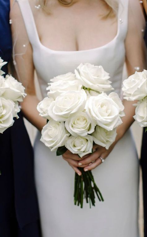 Bride Bouquet Roses White, Minimalist White Rose Bouquet, Timeless White Wedding Flowers, Simple Rose Wedding Bouquet, Large White Rose Bouquet, White Rose Wedding Boquet, Elegant White Bouquet Wedding, Simple White Rose Bridal Bouquet, Minimalist Wedding Flowers Bouquets