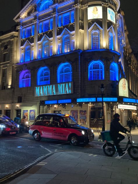 West End Aesthetic, Musical Theatre Dance, England Aesthetic, London Dreams, Musical Theatre Broadway, London Aesthetic, London Theatre, Future Goals, Theatre Life