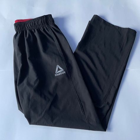 Reebok Athletic Workout Pants ✦ Open To All Offers ✦ Free Shipping Bundle Measurements: Like New Condition.No Flaw Reebok Mens Workout Windbreaker Lightweight Tracksuit Pants Black/Red Small Relaxed Fit. Excellent For Casual & Workout Wear. Light Material Good For Activewear. Gray Reebok Logo Left Side. Two Pockets + Gray Drawstring. ——— TAGS ——— #Vintage #Reebok #Windbreaker #Athletic #Tracksuit Reebok Tracksuit, Windbreaker Tracksuit, Reebok Windbreaker, Gents Kurta Design, Mens Workout, Gents Kurta, Reebok Logo, Kurta Design, Concept Clothing