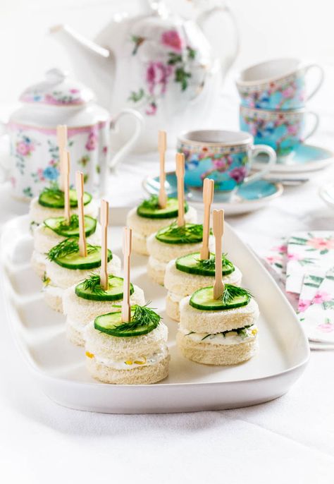 Cucumber Sandwiches | Cutest Finger Sandwiches! | Confetti & Bliss Tea Party Sandwiches Recipes, Sandwiches Appetizers, Summer Picnic Party, Snack List, Cucumber Sandwich, Spring Appetizers, Cucumber Tea Sandwiches, Tea Party Sandwiches, Tea Sandwiches Recipes