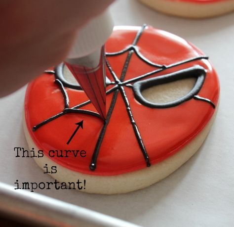 Spiderman Party Food, Spider Man Cookies, Spiderman Party Ideas, Spiderman Cookies, Face Cookies, Superhero Cookies, Spiderman Face, Crazy Cookies, Spiderman Birthday Party