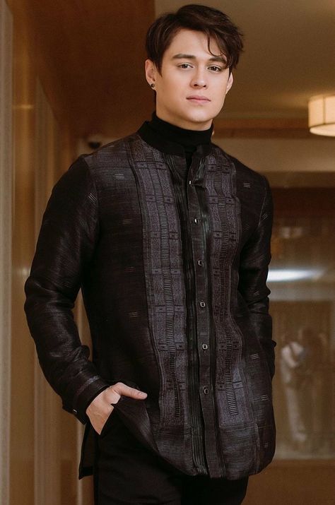 Barong Poses Men, Filipino Formal Attire, Filipino Suit For Men, Filipino Formal Attire Men, Modern Filipiniana Men Outfit, Black Barong Tagalog For Groom, Barong Tagalog Outfit Men, Modern Filipino Outfit Men, Modern Barong Tagalog Men Outfit