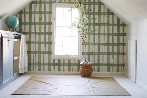 A green watercolor plaid painted mural on a pitched roof wall Lakeside Cottage Interiors, Painted Stripes On Wall, Mural House, Painting Stripes On Walls, Cottage Stairs, Boys Room Mural, Playroom Mural, Painted Mural, Diy Playroom