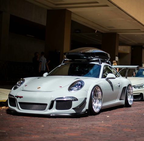 Car Game, Porsche Sports Car, Legends Never Die, Roof Box, Stance Cars, Porsche Cayman, Porsche Models, Buy Car, Car For Sale