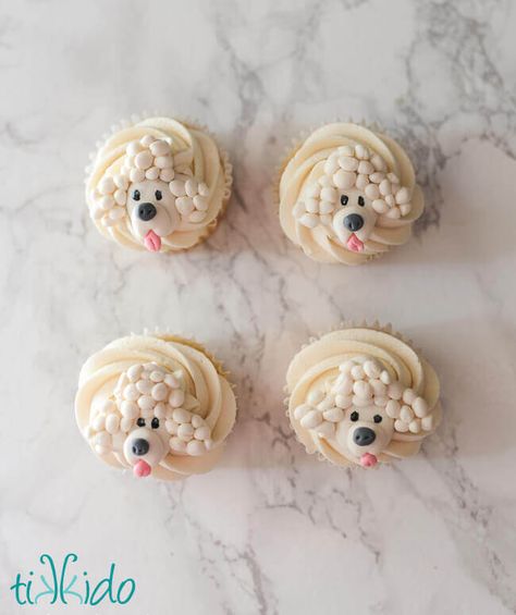 Dog Themed Cupcakes, Cupcake Packaging, Ideas Cupcakes, Dog Cupcakes, Hound Dogs, Tea Cup Poodle, Puppy Cut, Scottie Dogs, Baking Classes