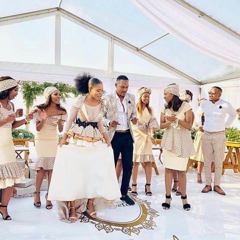 LATEST WEDDING TSWANA SHWESHWE DRESSES COUPLES WILL LOVE Setswana Traditional Dresses, Tswana Traditional Wedding Dresses, Minnie Dlamini, Zulu Traditional Wedding, Wedding Dress Traditional, South African Traditional Dresses, African Bridesmaid Dresses, African Traditional Wear, African Traditional Wedding Dress