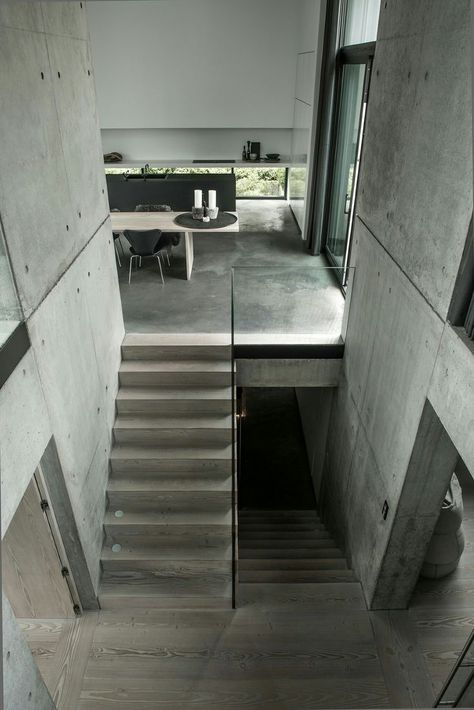 Brutalism Interior, Brutalist Interior, Moderne Have, Nordic House, Concrete Interiors, Concrete Walls, Dream House Interior, Brutalism, Apartment Inspiration