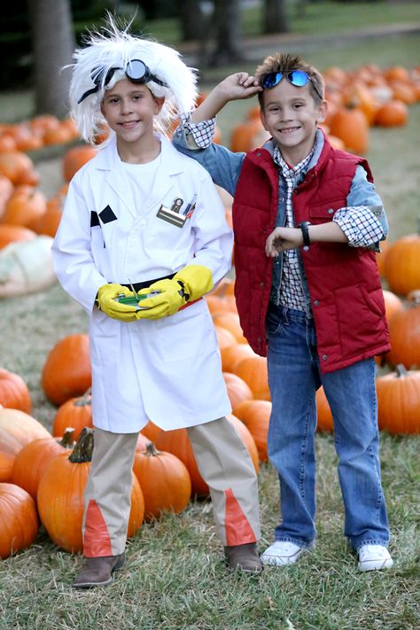 Marty McFly and Doc Brown Back to the Future Kids Costume DIY Brown Costume Ideas, Back To The Future Costume, Marty Mcfly Costume, Marty Mcfly And Doc Brown, Scientist Costume, Look Disco, Future Costume