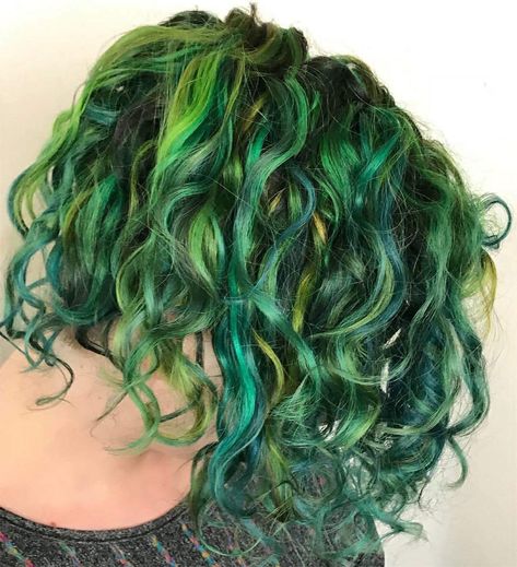 ✞THEmeanestWITCH✞ Iroiro Forest Green Hair, Green Wavy Hair, Tourquise Hair Ombre, Sea Witch Green Hair, Pure Coconut Oil, Semi Permanent Hair Color, Semi Permanent, Permanent Hair Color, Natural Hair Color